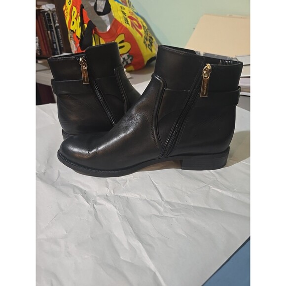 Michael Kors Black Ankle Boots Carmen Size 8 1/2 - Picture 4 of 6